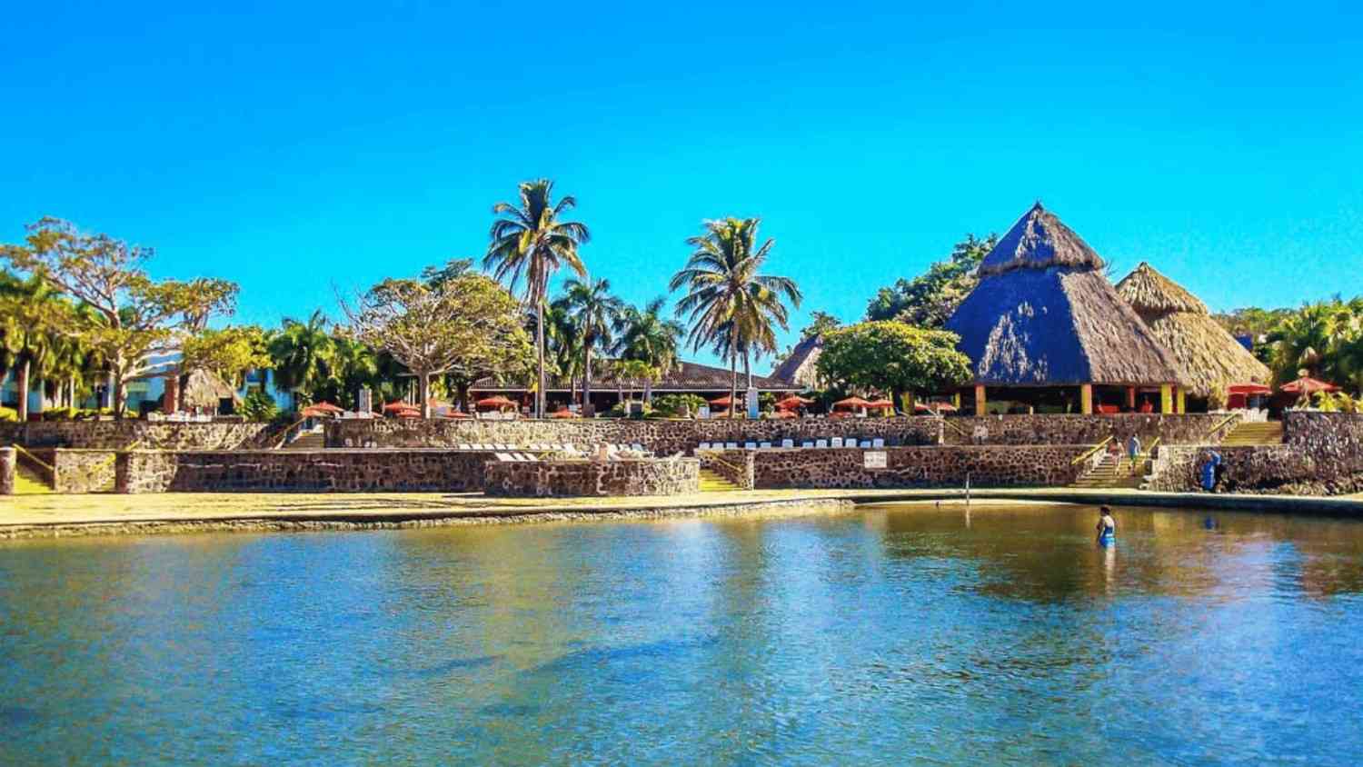 el salvador trip cost